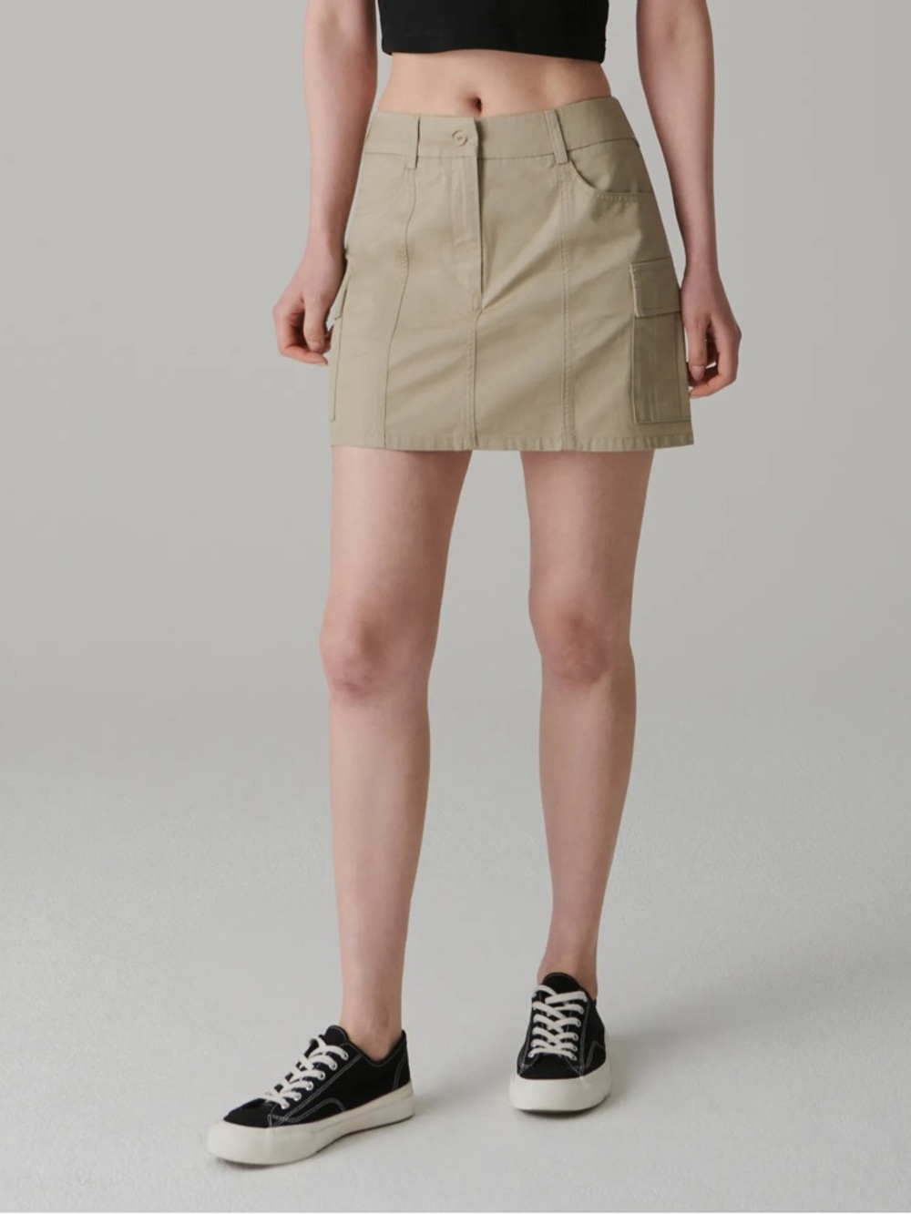 Musinsa Cargo Mini Skirt with Front Seam Detailing